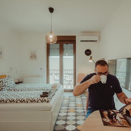 Studio Apartman Centar Ðakovo Eksteriør billede